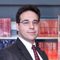 Dr. Ignatius Komninakas, MD
